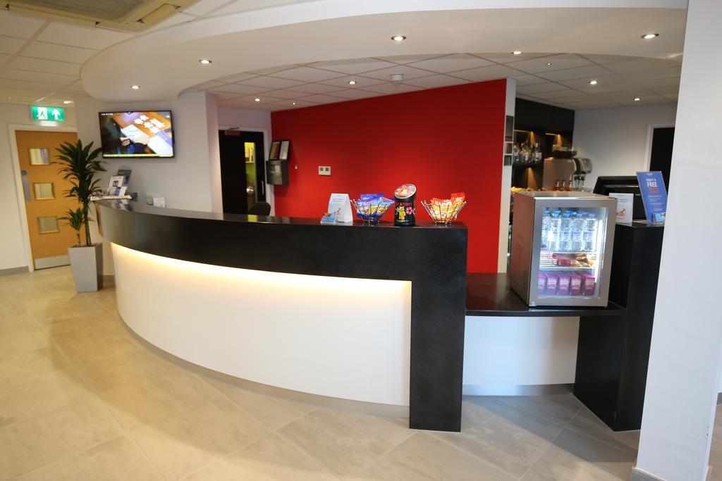 Hotel Ramada Wakefield Exteriér fotografie